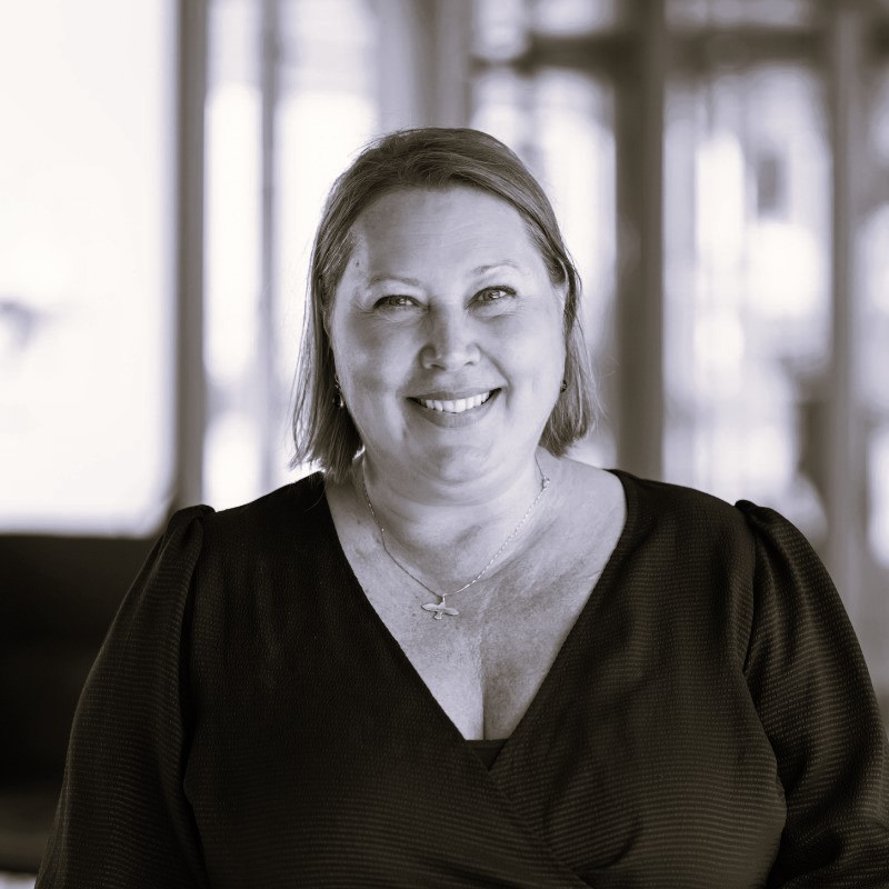 Sandra Torsell-Øltieng